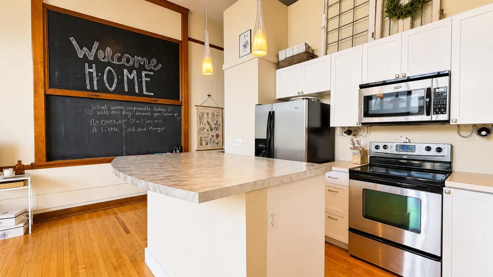 600 Broadway Avenue NW #317 Grand Rapids, MI 49504