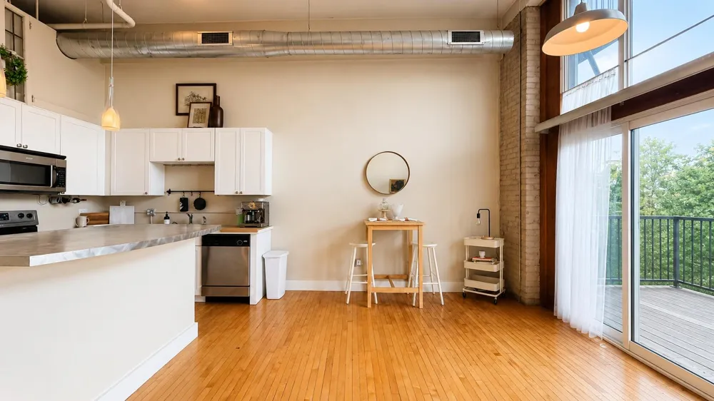 600 Broadway Avenue NW #317 Grand Rapids, MI 49504