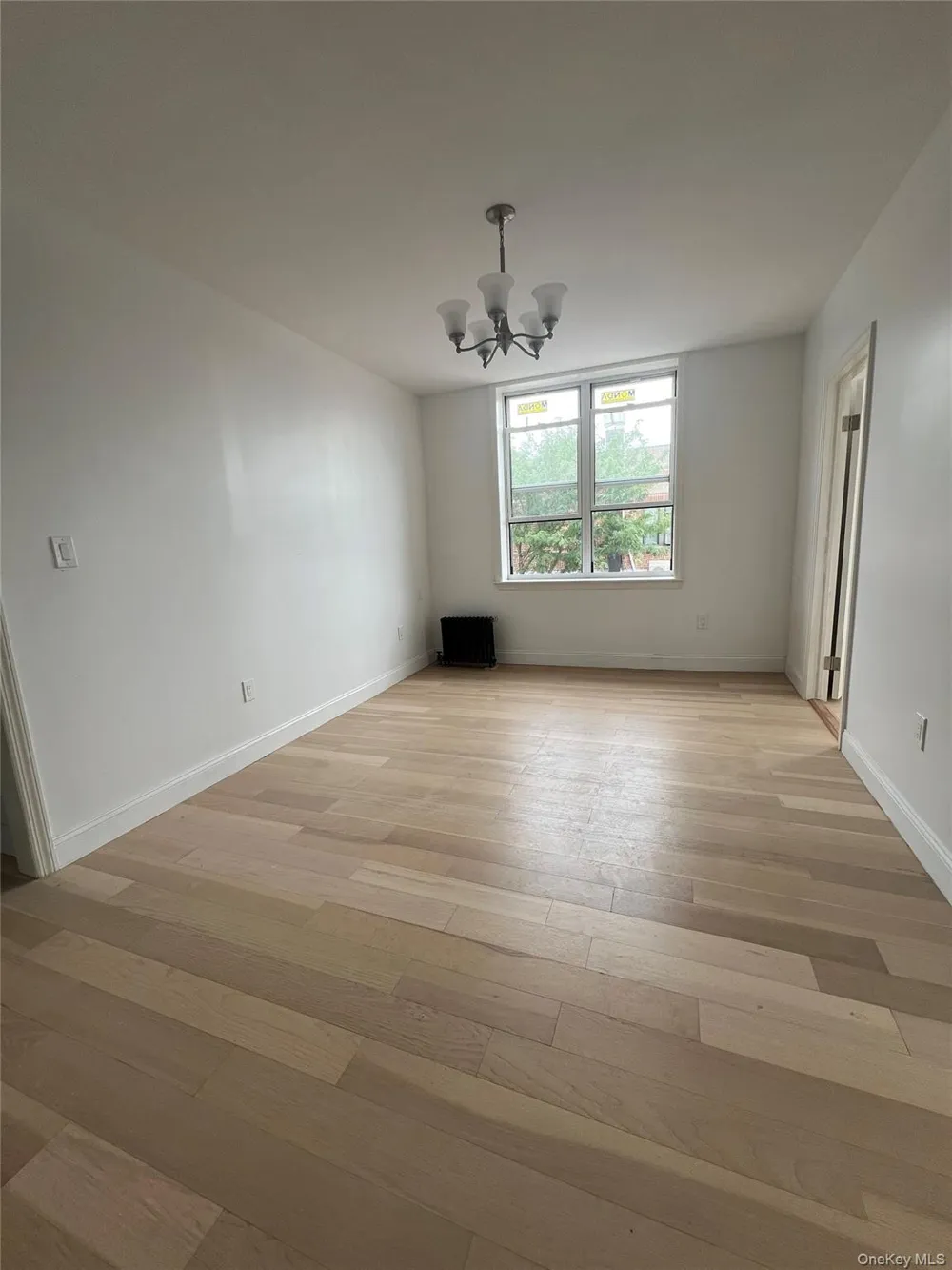 83-19 Northern Boulevard Jackson Heights, NY 11372