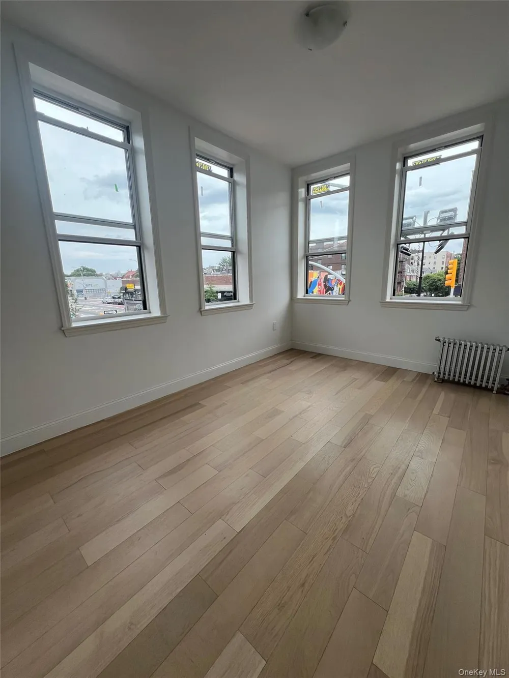 83-19 Northern Boulevard Jackson Heights, NY 11372