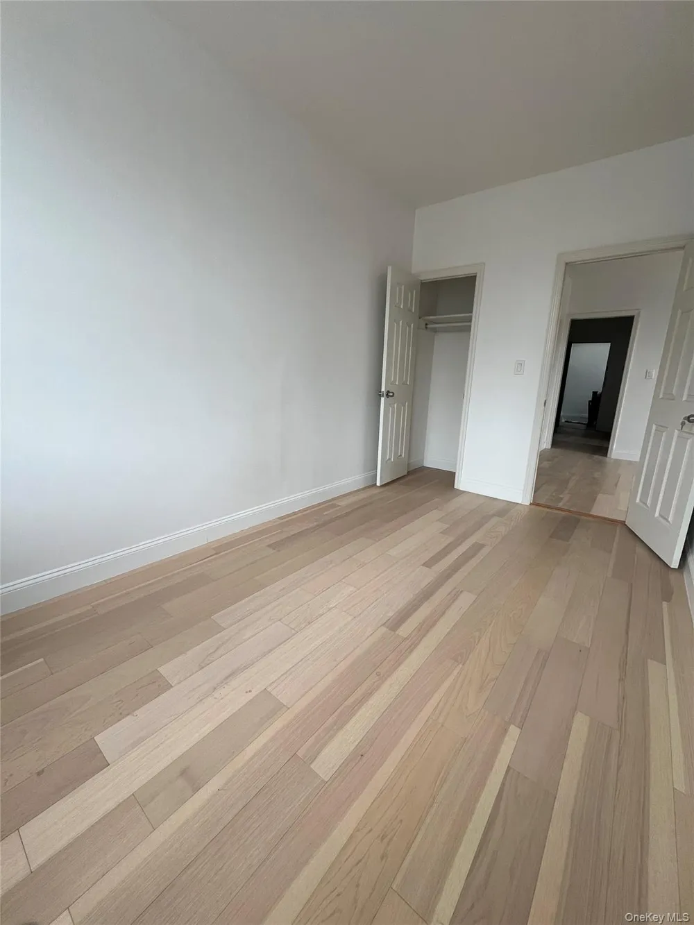 83-19 Northern Boulevard Jackson Heights, NY 11372