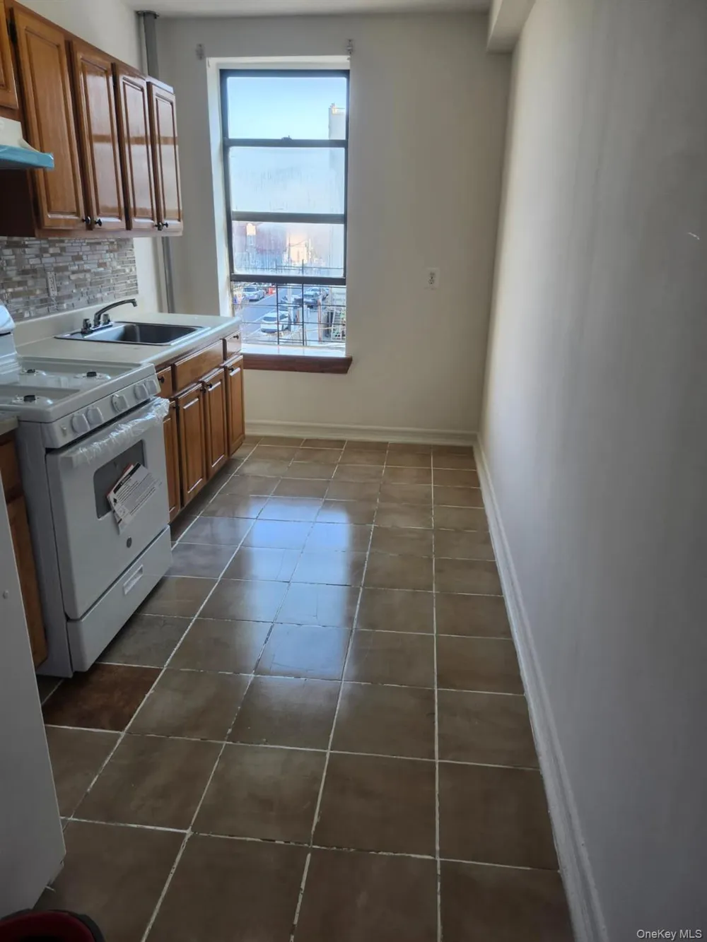 875 Longfellow #3F Avenue Bronx, NY 10474
