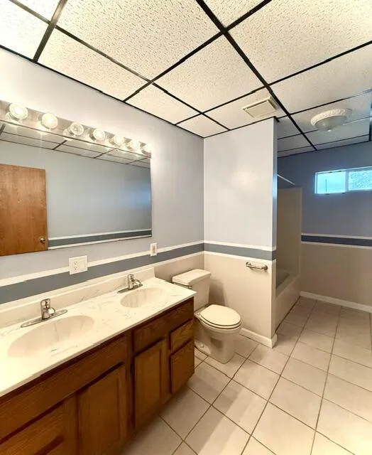 68404 Dailey Road Edwardsburg, MI 49112