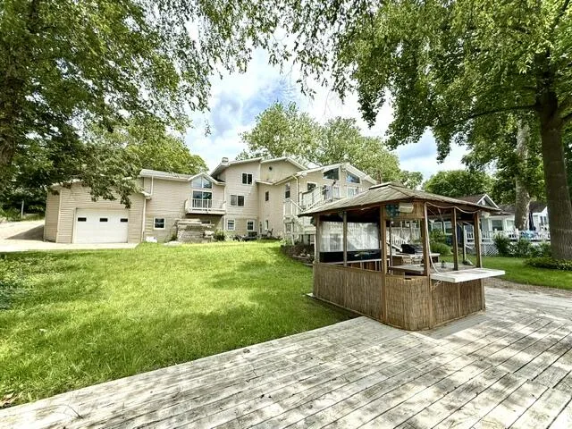 68404 Dailey Road Edwardsburg, MI 49112