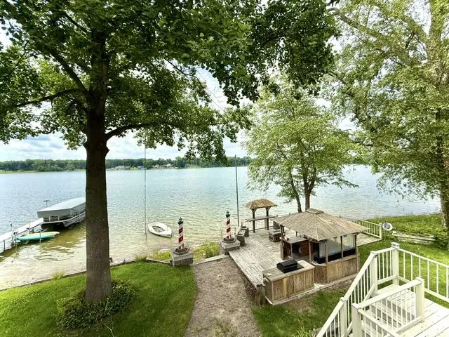 68404 Dailey Road Edwardsburg, MI 49112