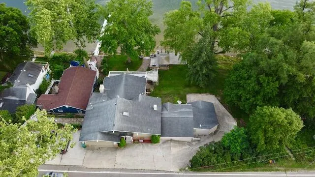 68404 Dailey Road Edwardsburg, MI 49112