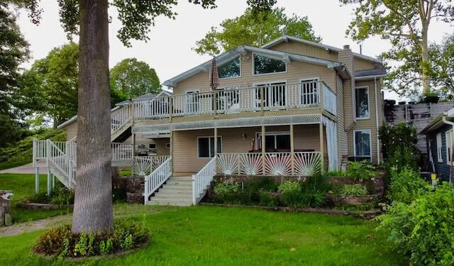 68404 Dailey Road Edwardsburg, MI 49112