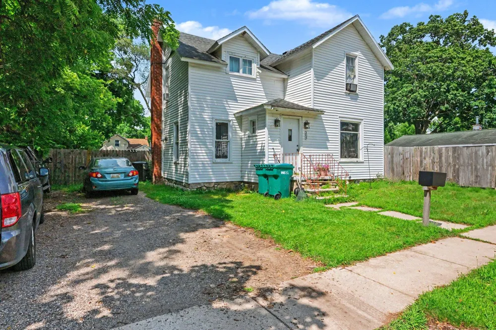 304 Fifth Avenue Three Rivers, MI 49093