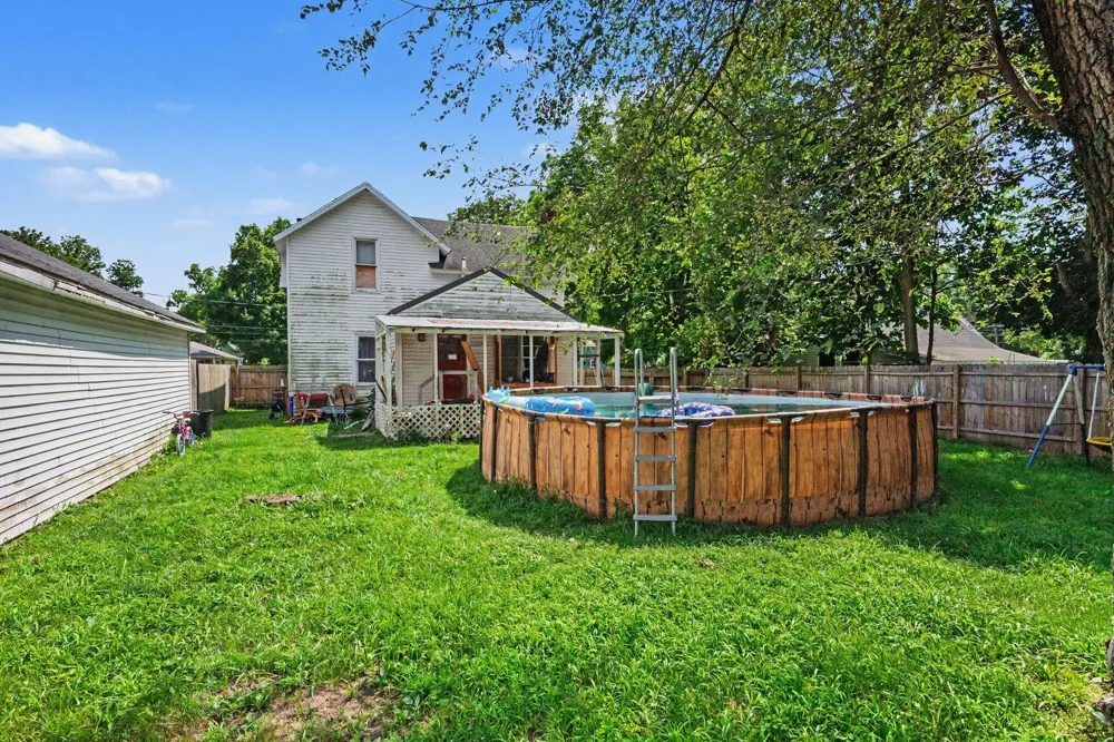 304 Fifth Avenue Three Rivers, MI 49093