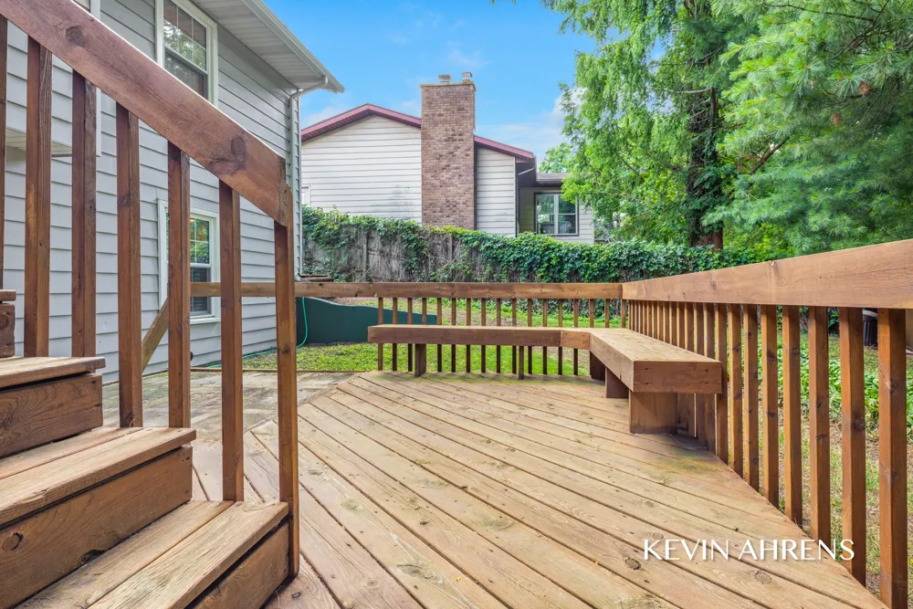4473 Trail View NE Grand Rapids, MI 49525