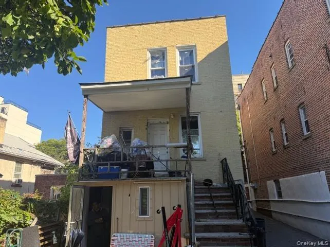 646 E 230th Street Bronx, NY 10466
