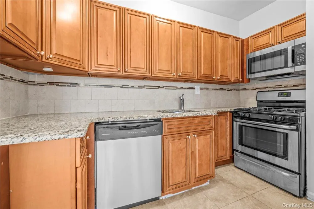20 William Street #5J Mount Vernon, NY 10552