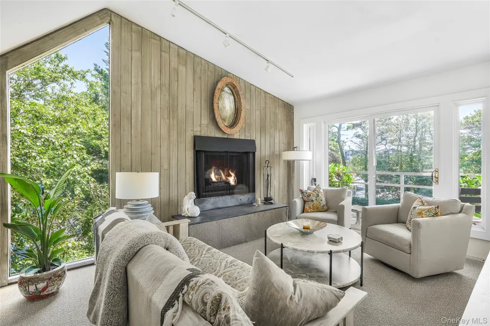 77 Bay Walk Fire Island Pines, NY 11782