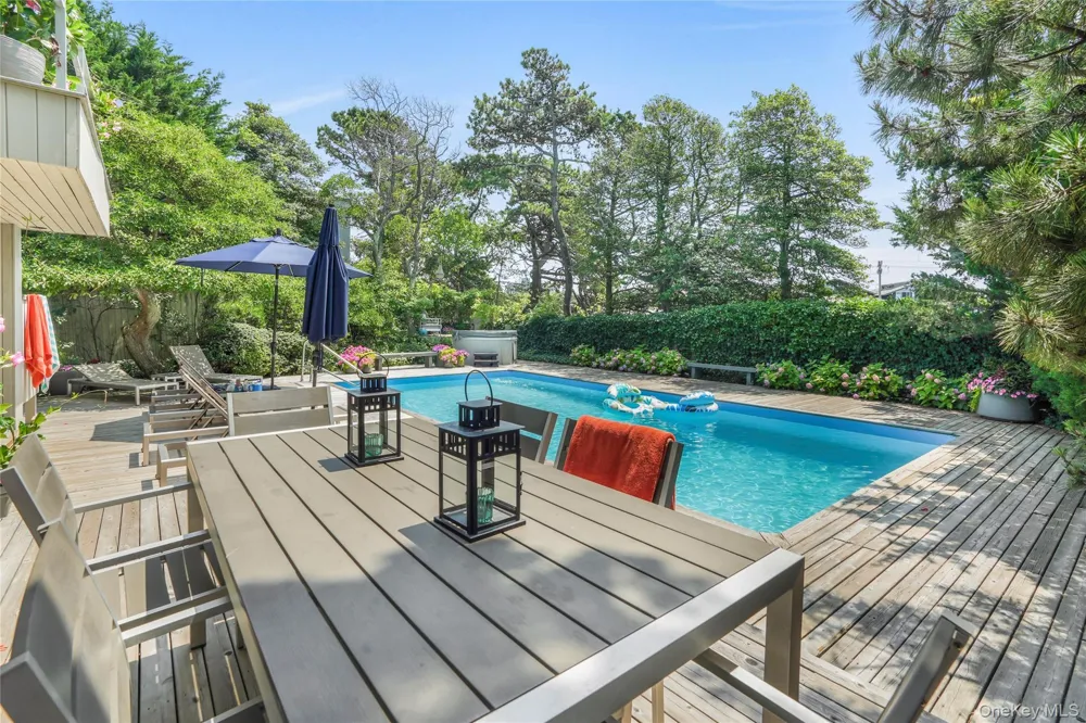 77 Bay Walk Fire Island Pines, NY 11782