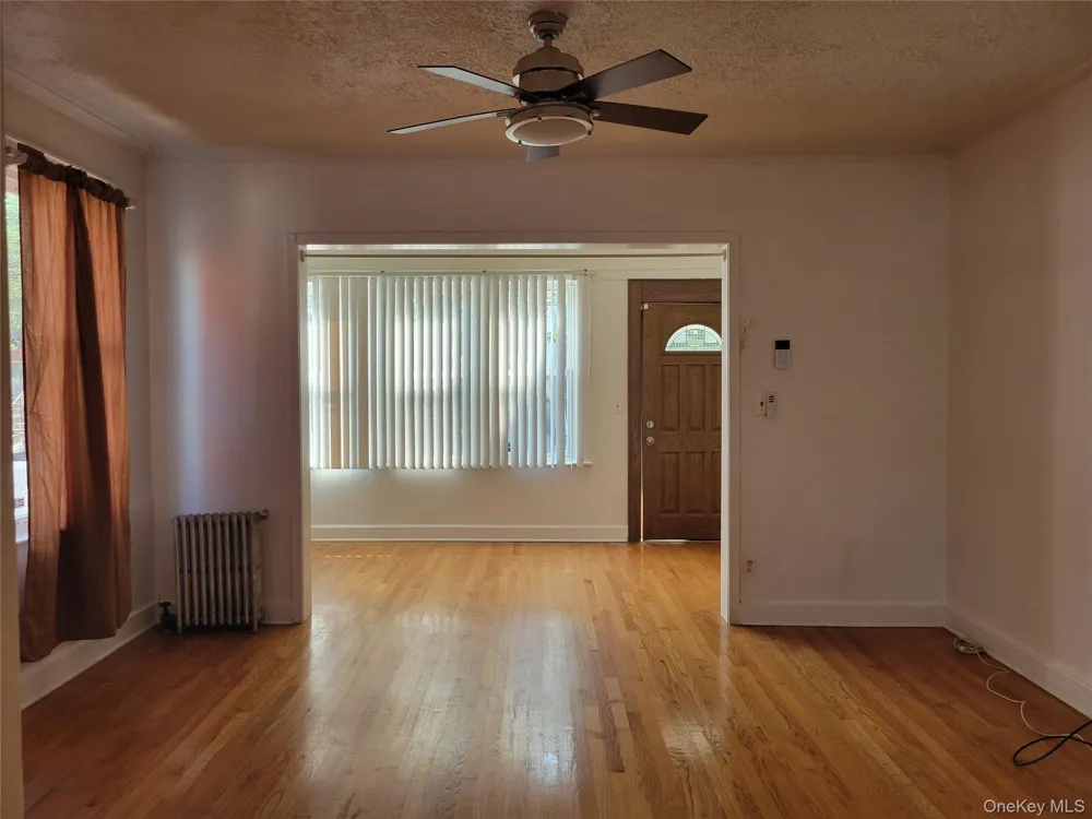 89-38 199th Street Hollis, NY 11423