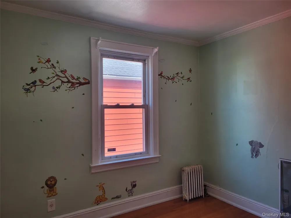 89-38 199th Street Hollis, NY 11423