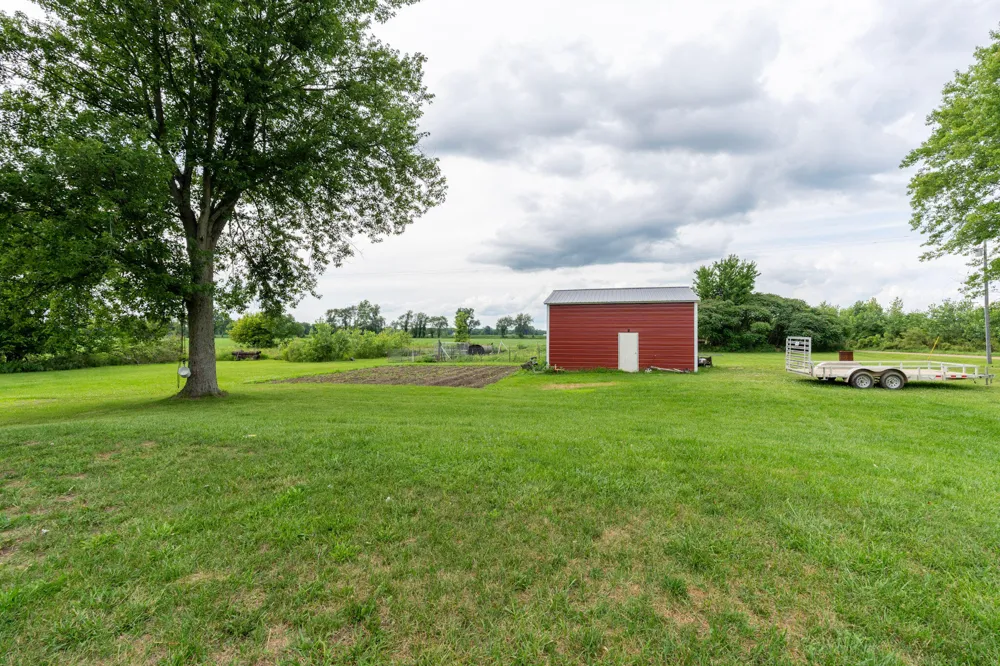 107 10 Mile Road Union City, MI 49094