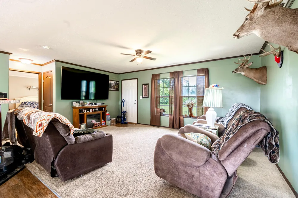 107 10 Mile Road Union City, MI 49094