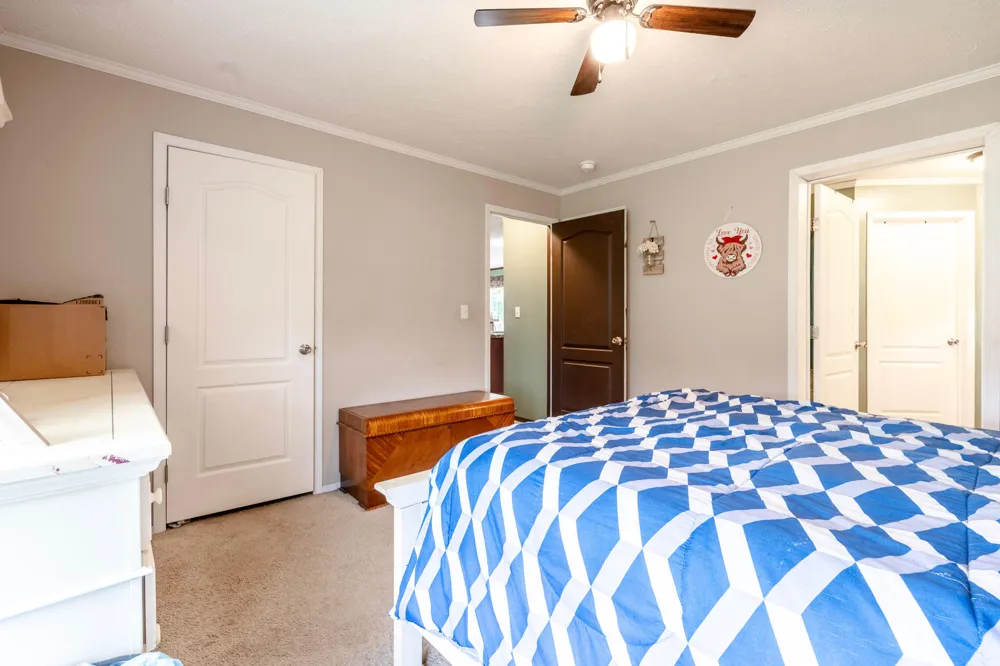 107 10 Mile Road Union City, MI 49094
