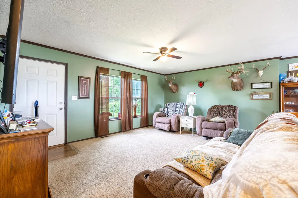 107 10 Mile Road Union City, MI 49094