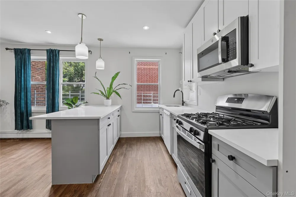 57-68 Mazeau Street Maspeth, NY 11378