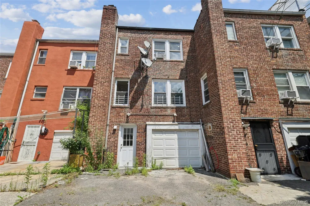 57-68 Mazeau Street Maspeth, NY 11378