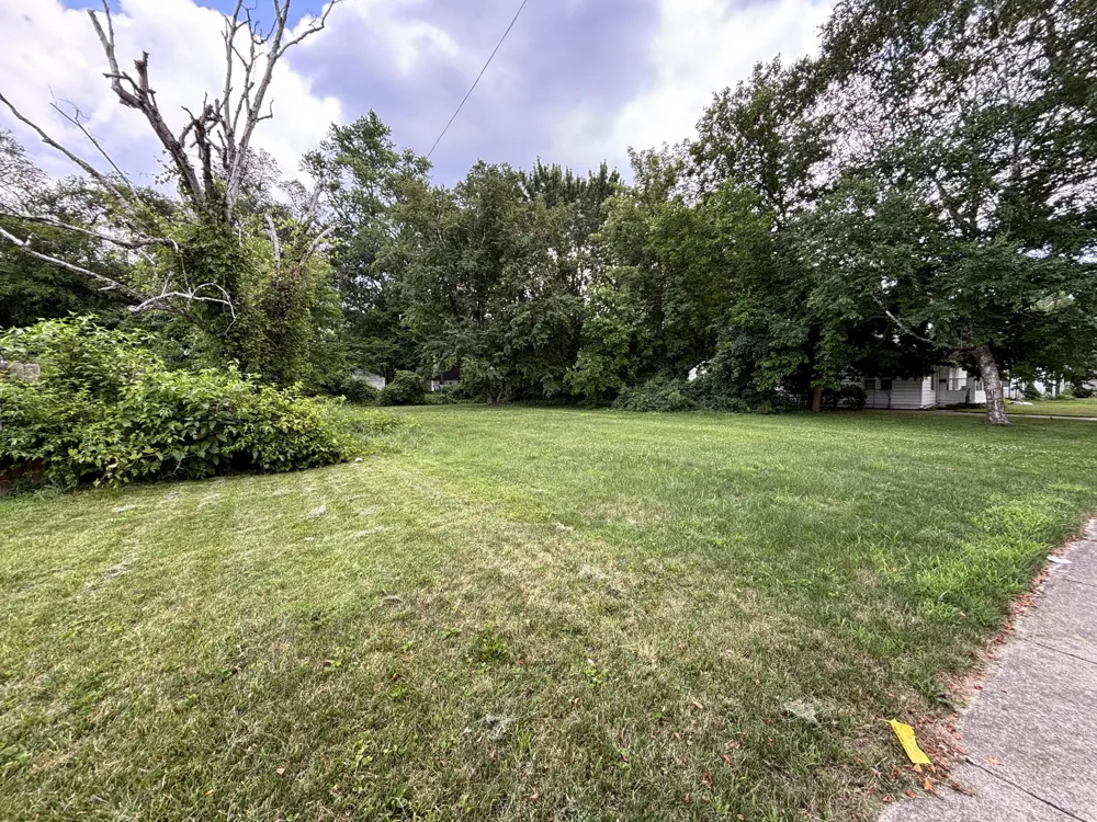 18844 Wakenden Street Redford, MI 48240