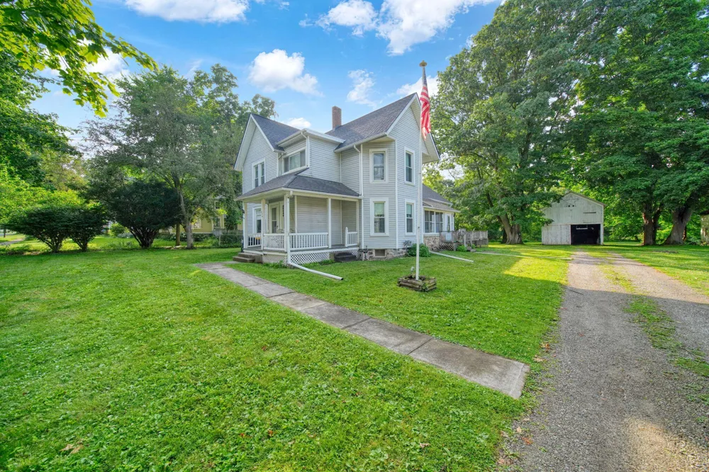 520 W Main Street Manchester, MI 48158