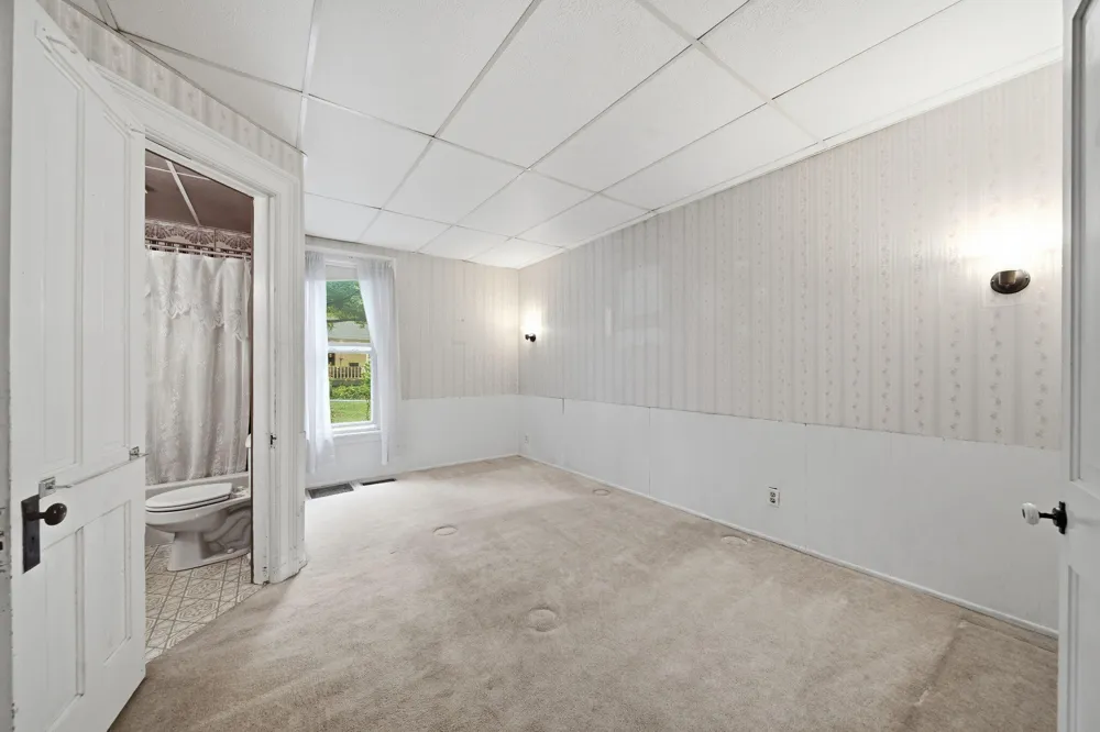 520 W Main Street Manchester, MI 48158