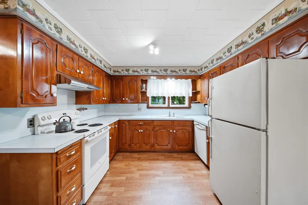 520 W Main Street Manchester, MI 48158