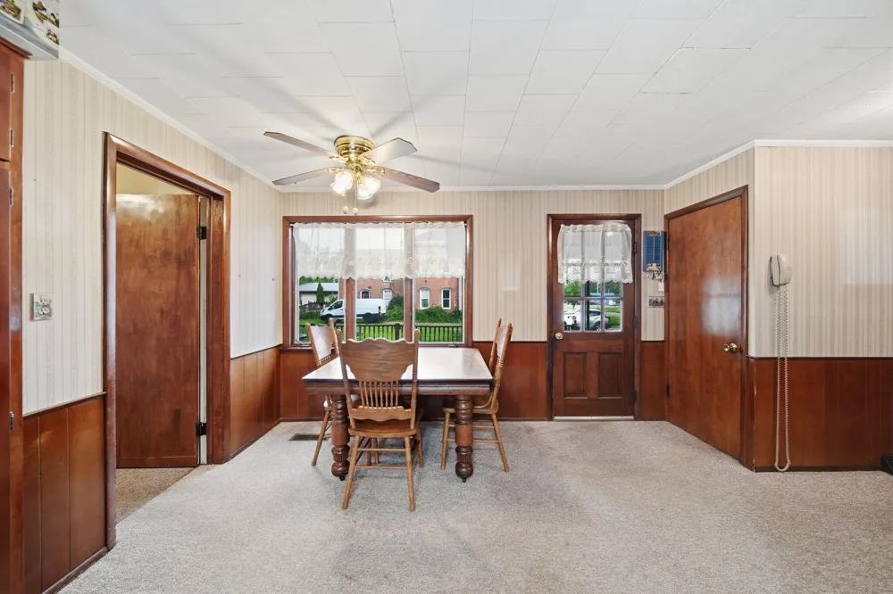 520 W Main Street Manchester, MI 48158