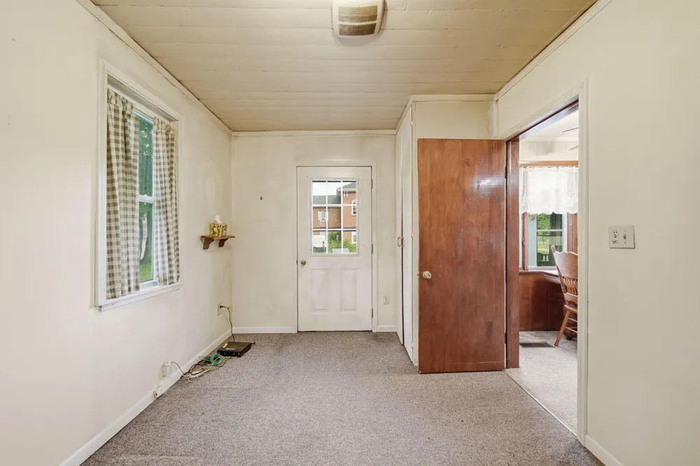520 W Main Street Manchester, MI 48158