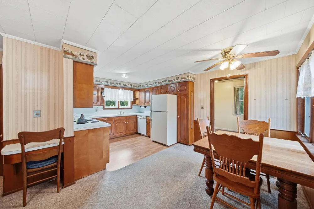 520 W Main Street Manchester, MI 48158