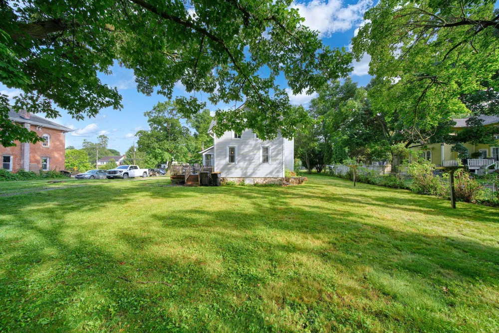 520 W Main Street Manchester, MI 48158