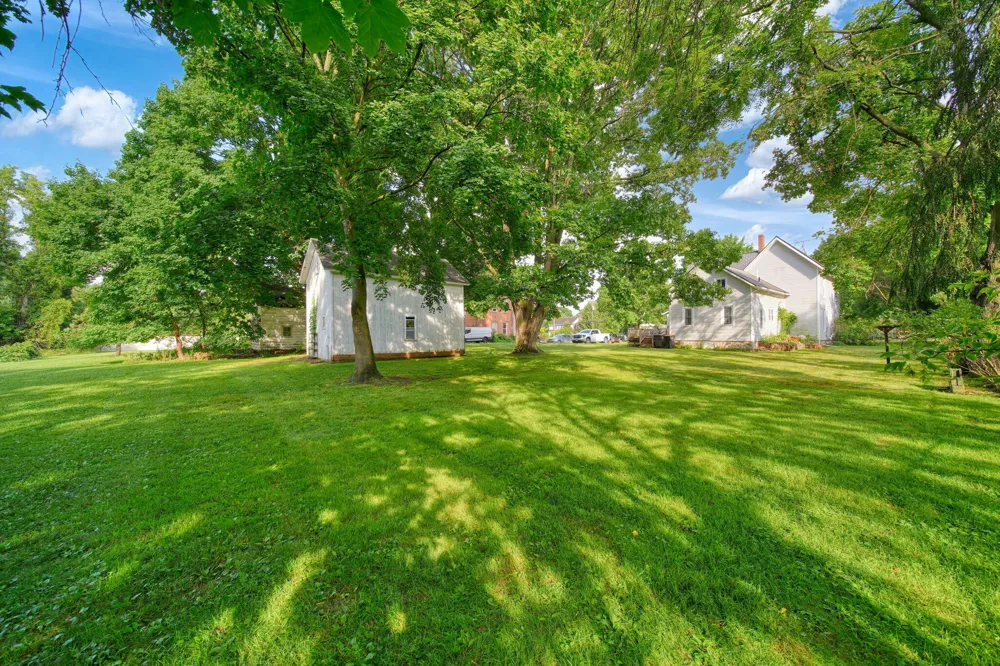 520 W Main Street Manchester, MI 48158
