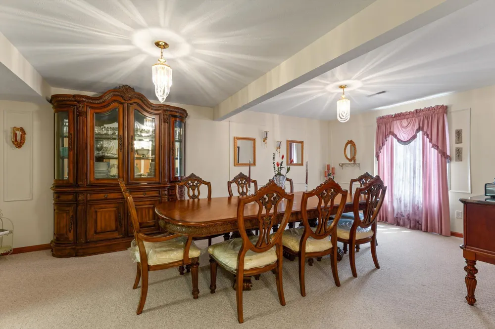 17883 Paradise Lake Vandalia, MI 49095