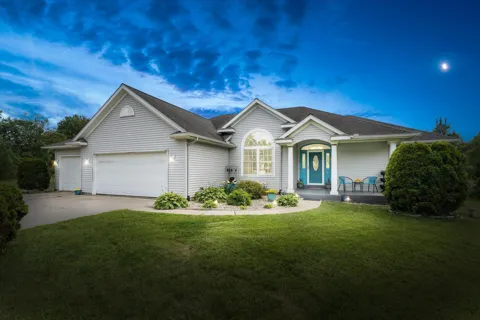 17883 Paradise Lake