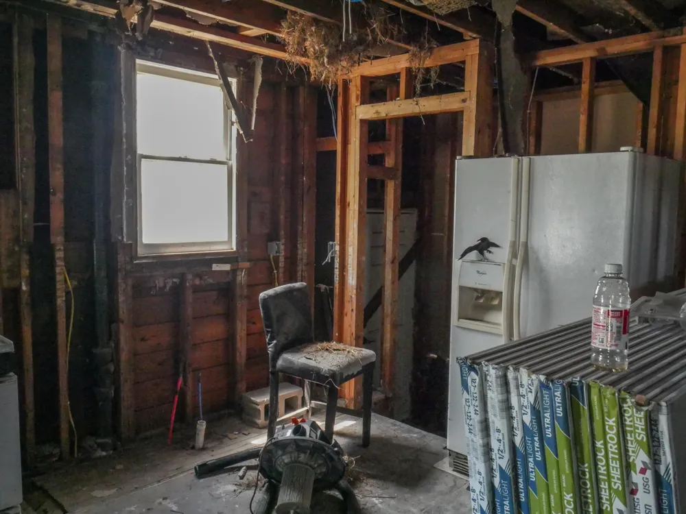 20525 Russell Highland Park, MI 48203