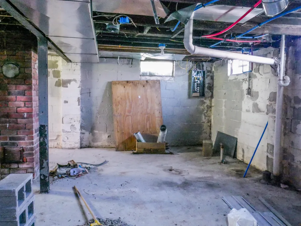 20525 Russell Highland Park, MI 48203