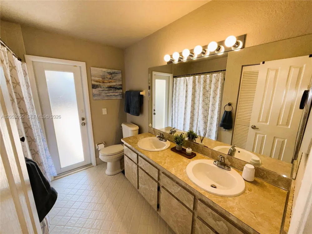 8765 SW 58th Street Cooper City, FL 33328