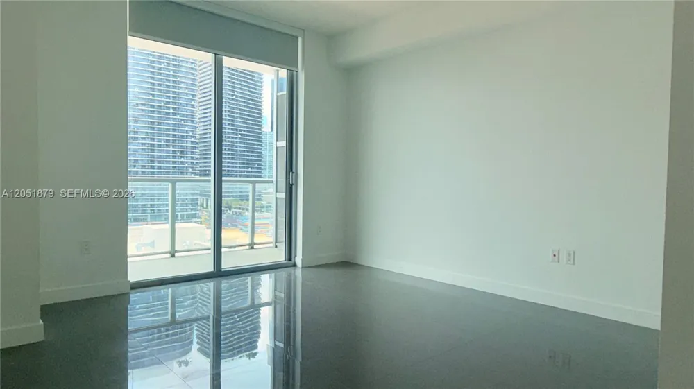 1111 SW 1st Ave #2223-N Miami, FL 33130