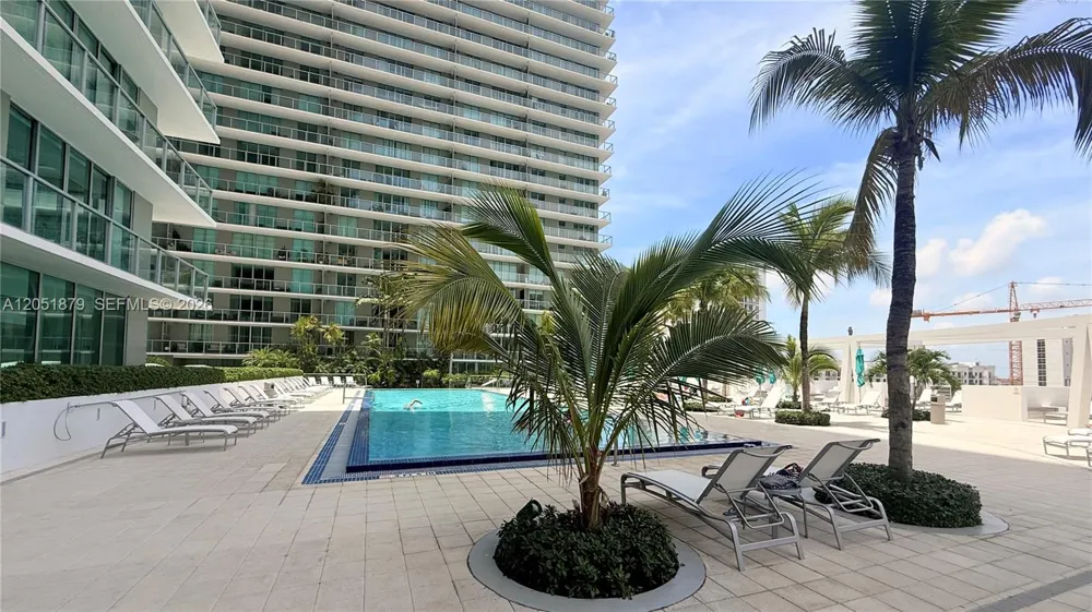 1111 SW 1st Ave #2223-N Miami, FL 33130