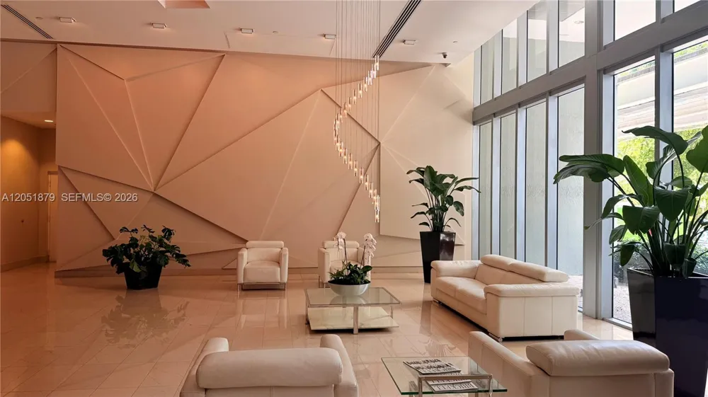 1111 SW 1st Ave #2223-N Miami, FL 33130