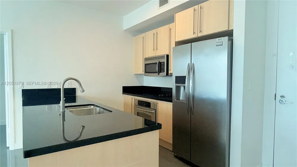 1111 SW 1st Ave #2223-N Miami, FL 33130