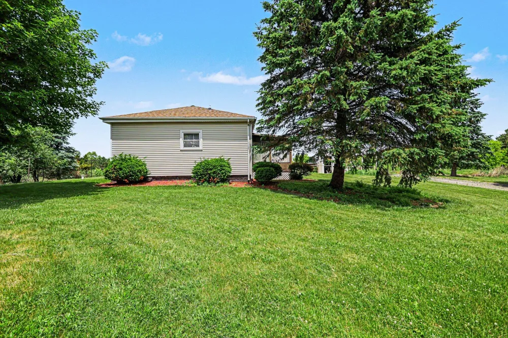 19647 L DRIVE Marshall, MI 49068