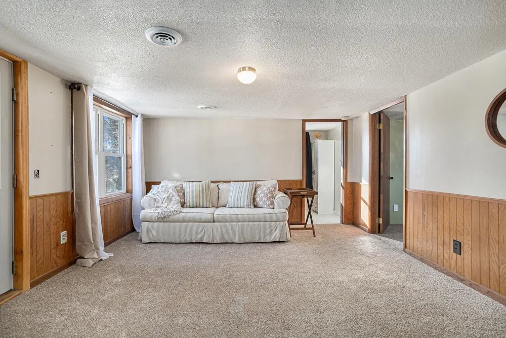 19647 L DRIVE Marshall, MI 49068