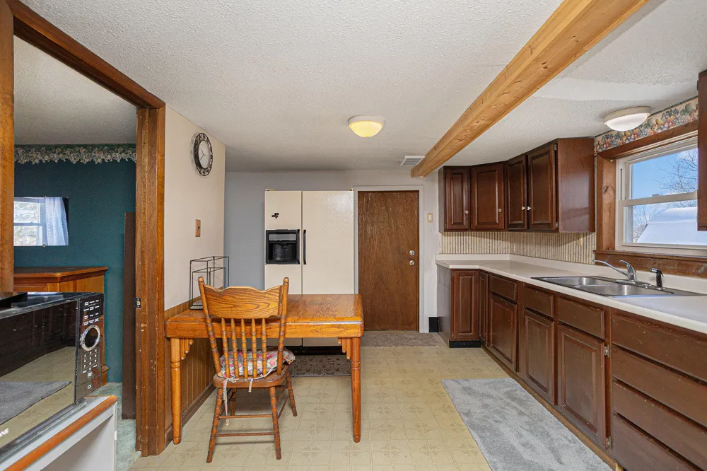 19647 L DRIVE Marshall, MI 49068