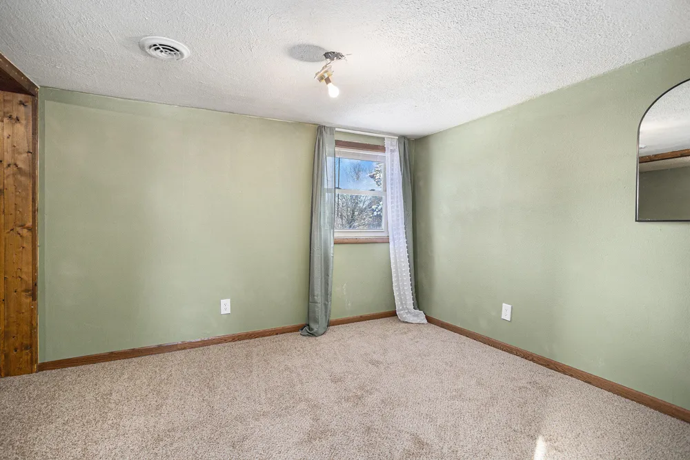 19647 L DRIVE Marshall, MI 49068