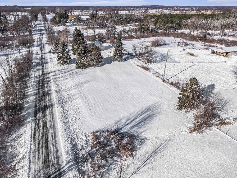 19647 L DRIVE Marshall, MI 49068