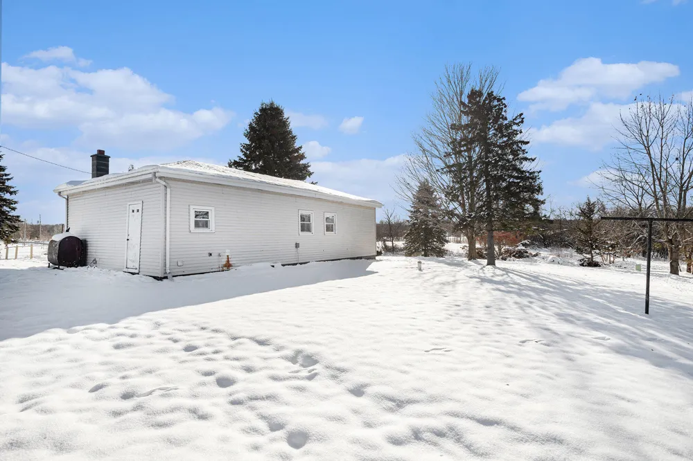19647 L DRIVE Marshall, MI 49068